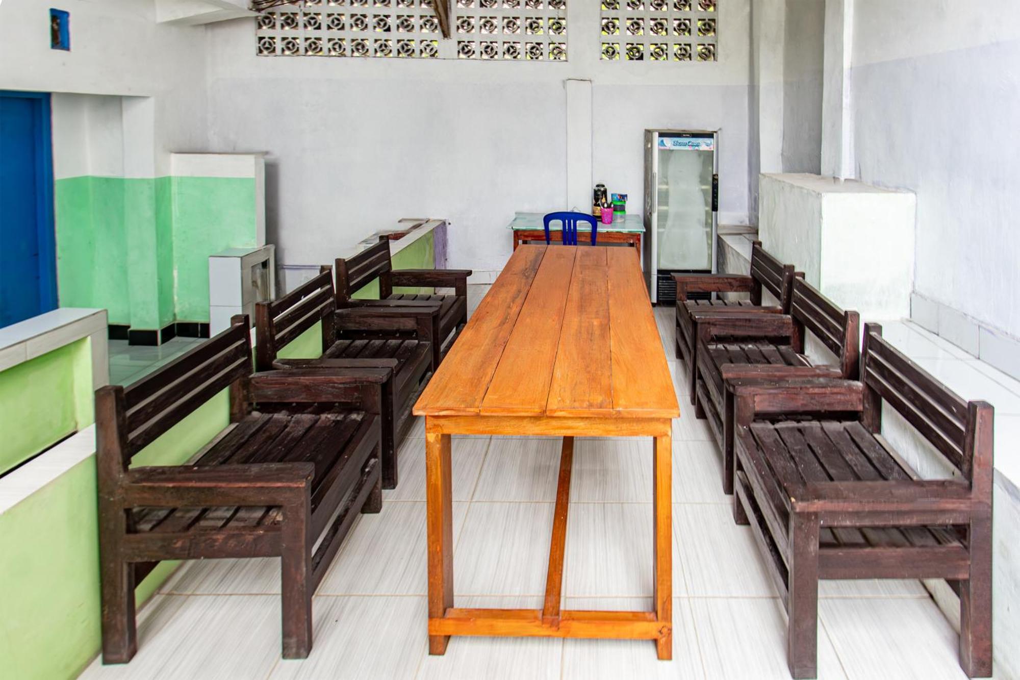 Oyo 93359 Kawi Homestay 프라야 외부 사진